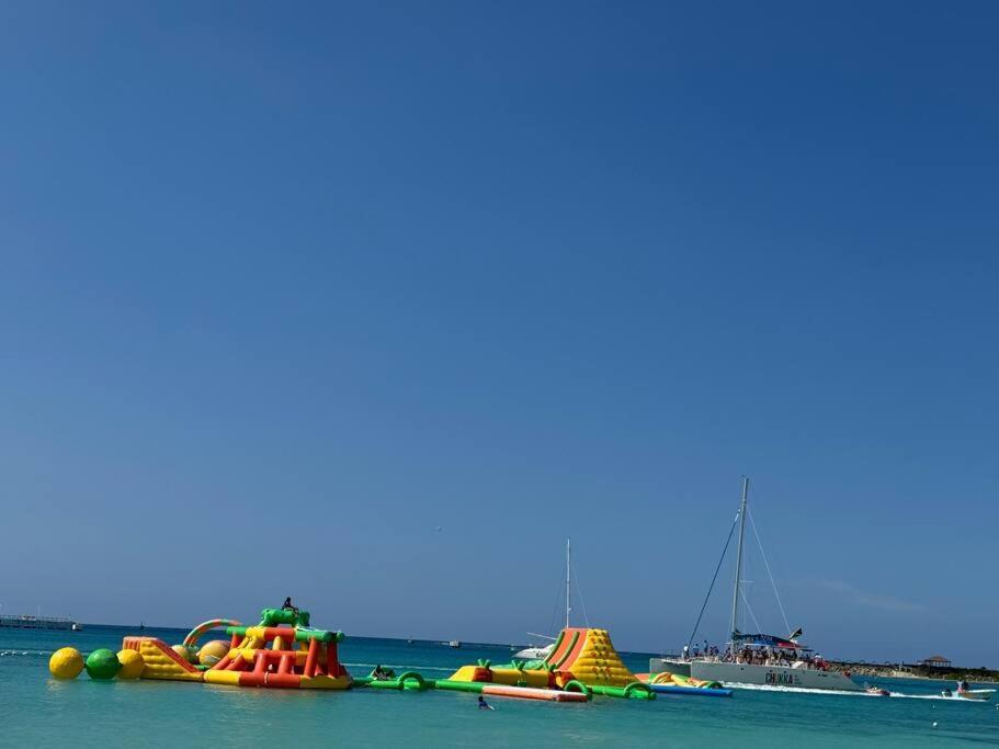 Panorama Ochi - Castles B20